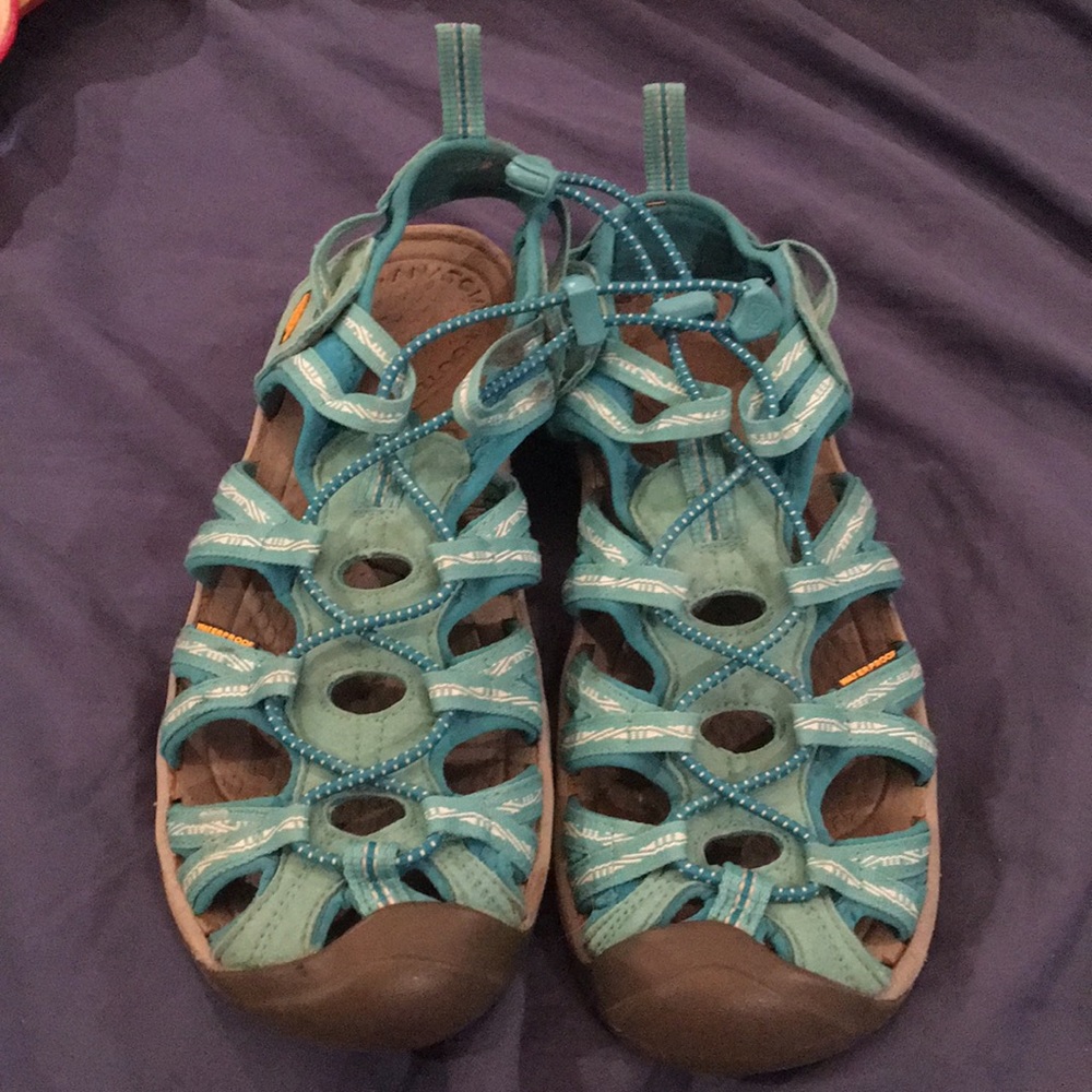 KEEN shoes